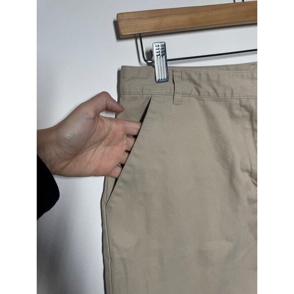 IZOD Skirt Girls Size 13 Khaki Approved School Ware Pocket Minimal Prep Classic - Picture 7 of 7